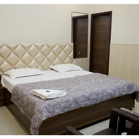 Rk Lodge Amritsar Bagian luar foto