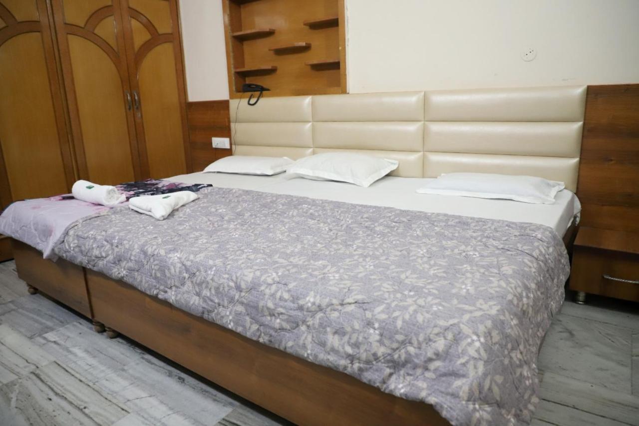 Rk Lodge Amritsar Bagian luar foto