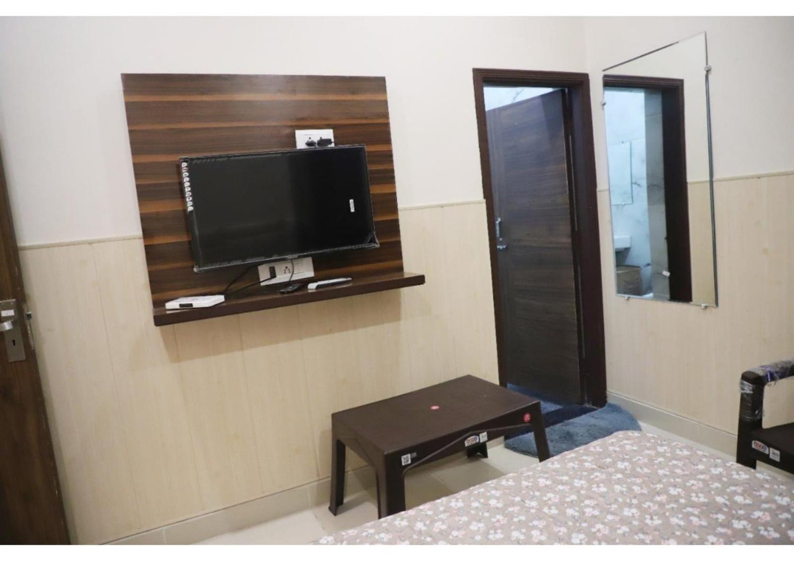 Rk Lodge Amritsar Bagian luar foto