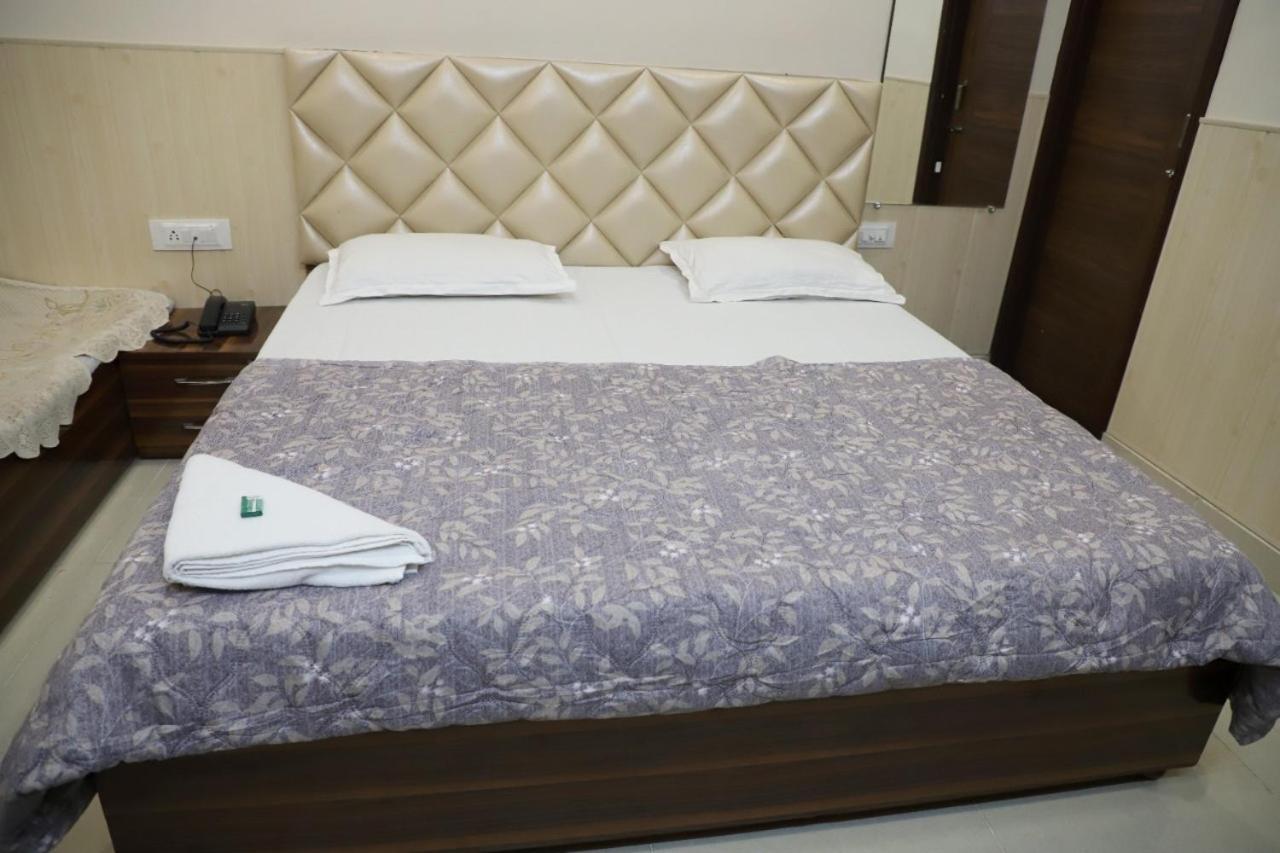 Rk Lodge Amritsar Bagian luar foto