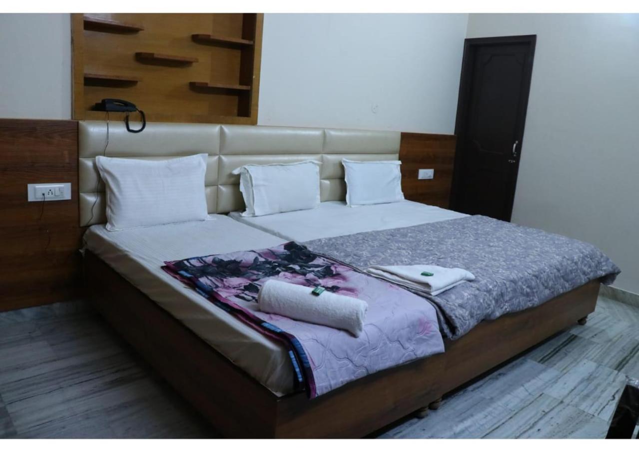 Rk Lodge Amritsar Bagian luar foto
