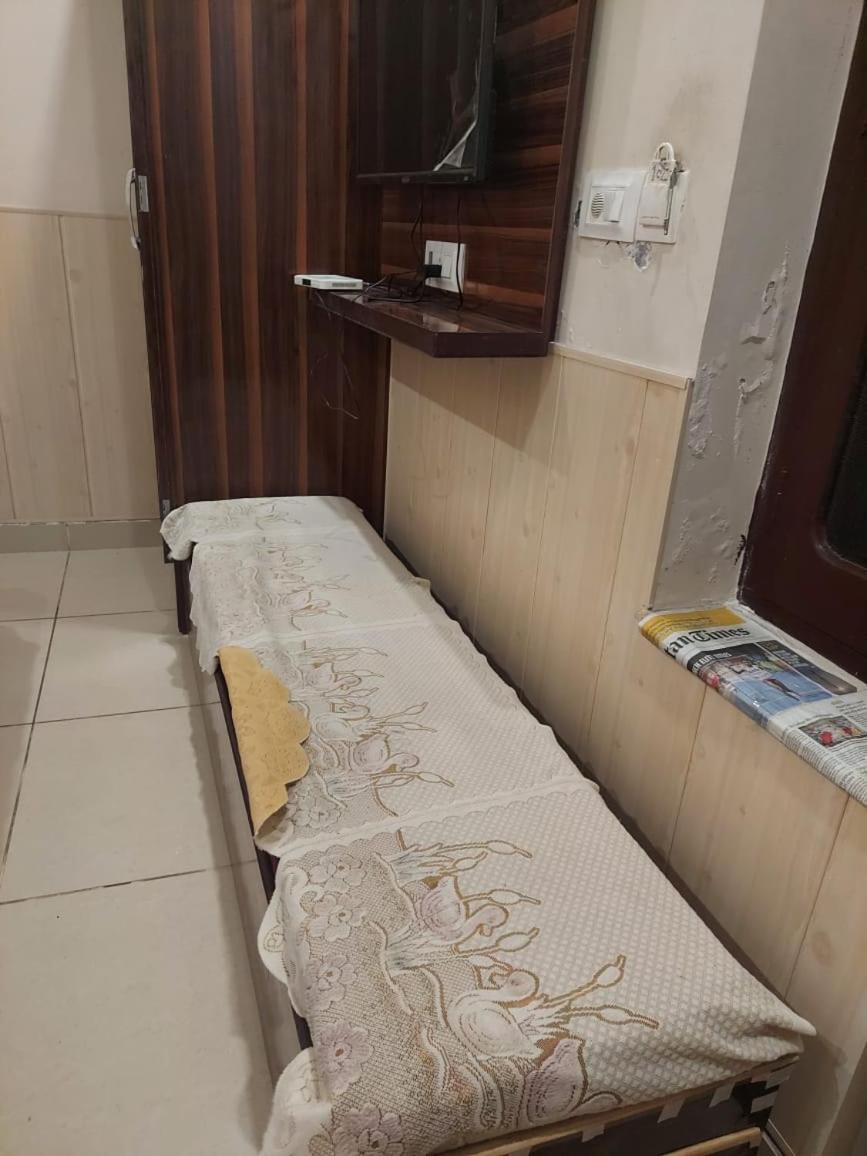 Rk Lodge Amritsar Bagian luar foto