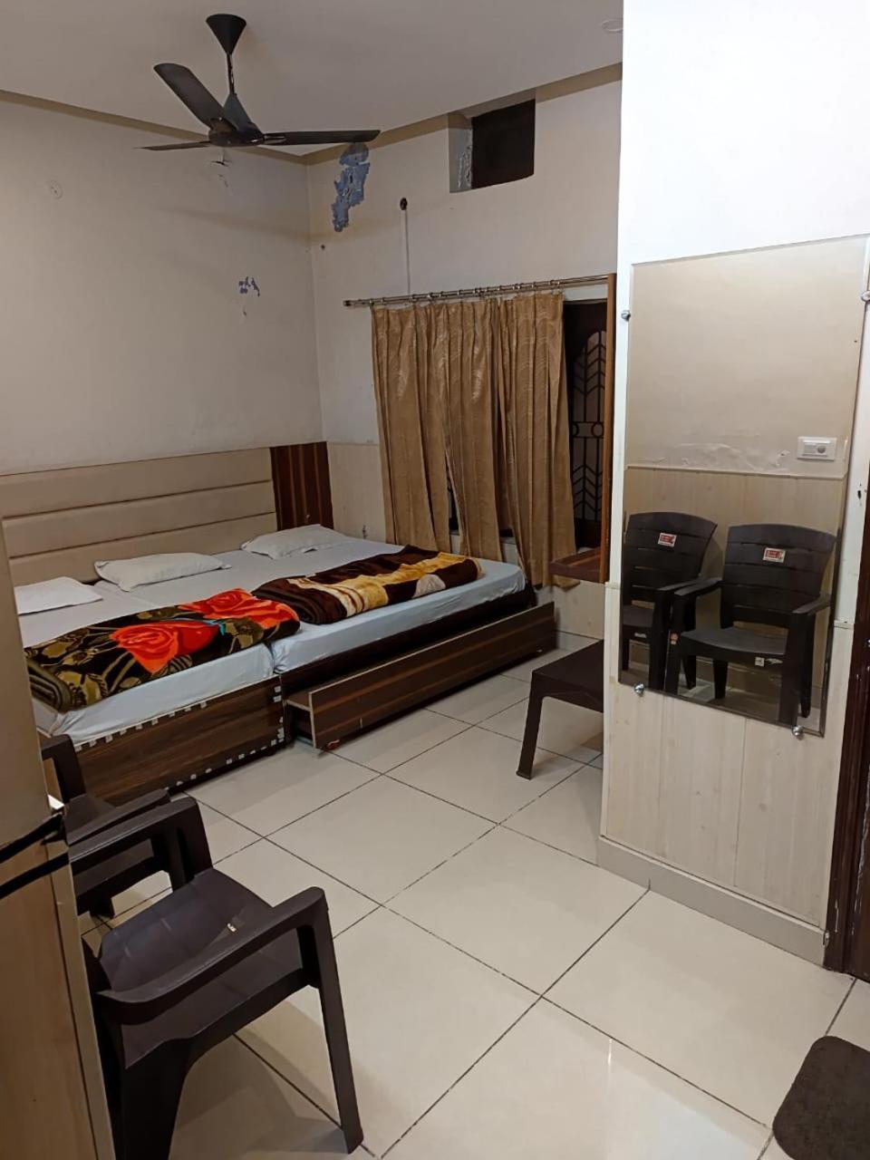 Rk Lodge Amritsar Bagian luar foto